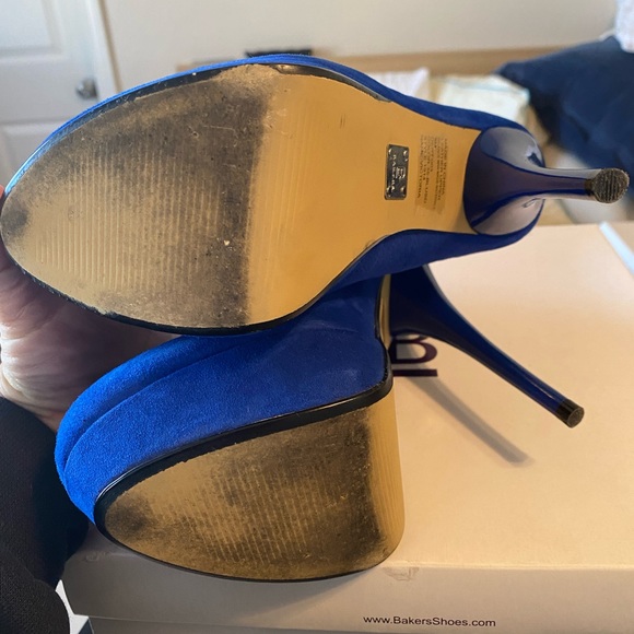 GUC Bakers blue suede platform heels, size 6 - Picture 3 of 4
